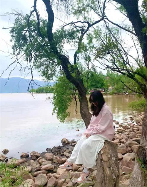 조던 1 로우 라이트 아크틱 핑크 553560-800 photo review