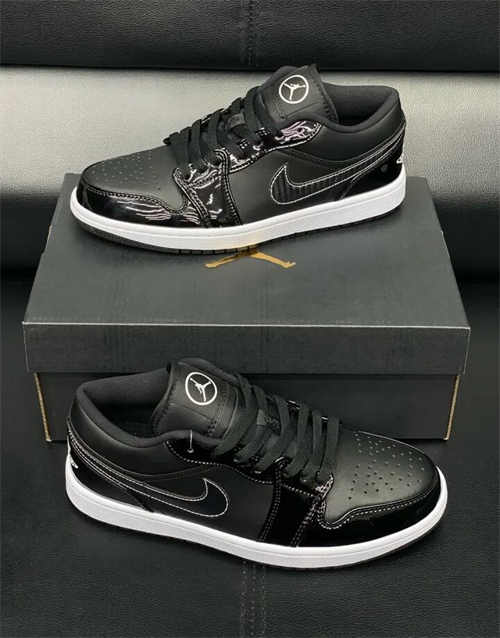 조던 1 로우 라이트 아크틱 핑크 553560-800 photo review