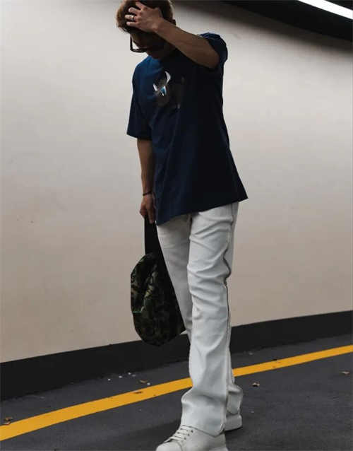 알렉산더 맥퀸 오버사이즈드 스니커즈 화이트 골드 553680WHNBG9075 photo review