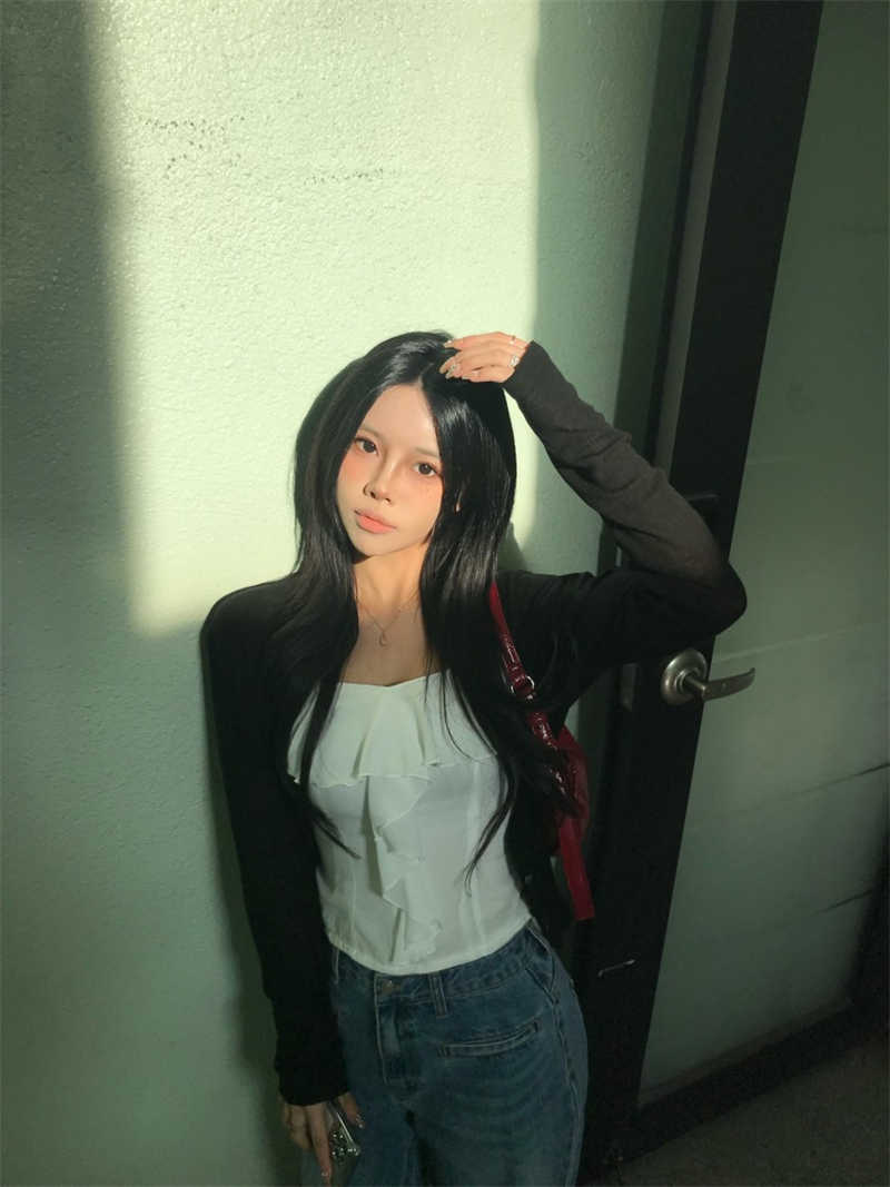 알렉산더 맥퀸 오버사이즈드 스니커즈 화이트 블랙 553770WHGP79061 photo review