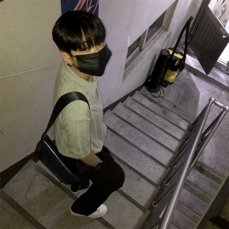 알렉산더 맥퀸 오버사이즈드 스니커즈 화이트 블랙 553770WHGP79061 photo review