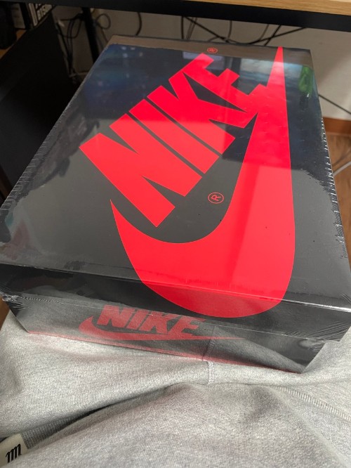 조던 1 레트로 하이 OG 블랙 모카 555088-105 photo review