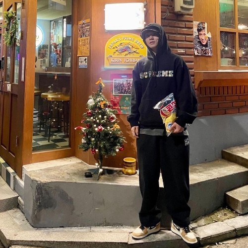 조던 1 레트로 하이 루키 오브 더 이어 555088-700 photo review