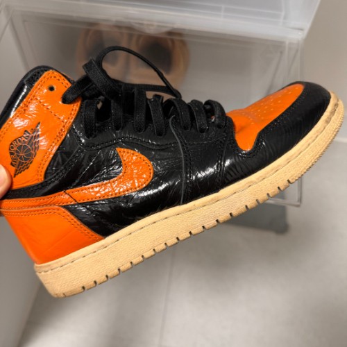 조던 1 레트로 하이 OG 쉐터드 백보드 3.0 575441-028 photo review