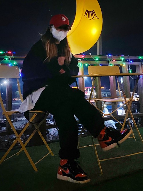 조던 1 레트로 하이 OG 쉐터드 백보드 3.0 575441-028 photo review