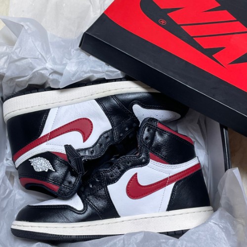 조던 1 레트로 하이 OG 짐레드 575441-061 photo review