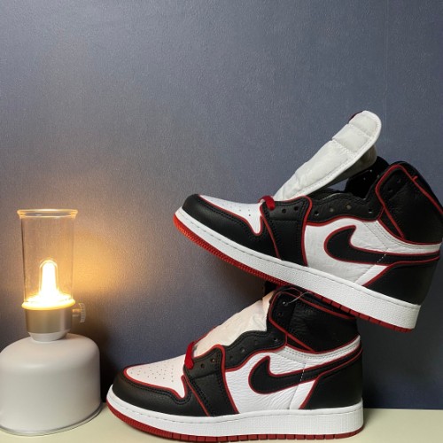 조던 1 레트로 하이 OG 블러드라인 575441-062 photo review