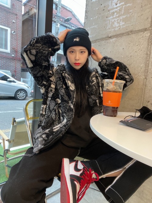 조던 1 레트로 하이 OG 블러드라인 575441-062 photo review