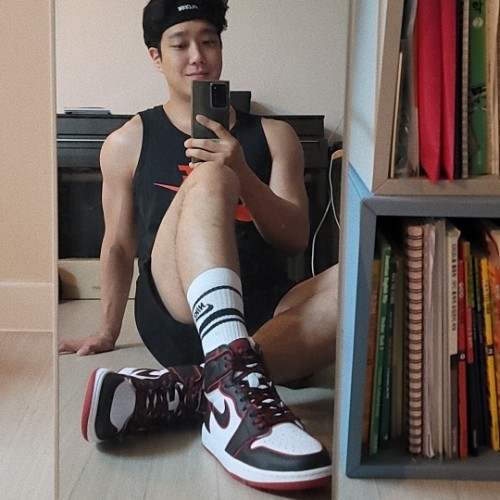 조던 1 레트로 하이 OG 블러드라인 575441-062 photo review