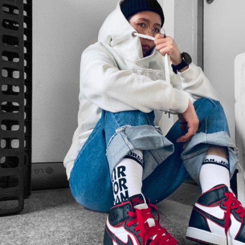 조던 1 레트로 하이 OG 블러드라인 575441-062 photo review