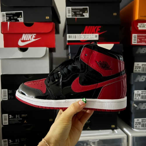 조던 1 레트로 하이 OG 페이턴트 브레드 575441-063 photo review