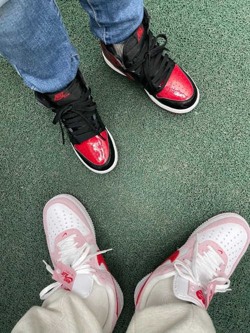 조던 1 레트로 하이 OG 페이턴트 브레드 575441-063 photo review