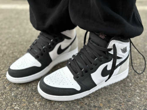 조던 1 레트로 하이 OG 블리치드 코랄 575441-108 photo review