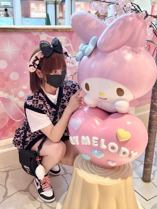 조던 1 레트로 하이 OG 블리치드 코랄 575441-108 photo review