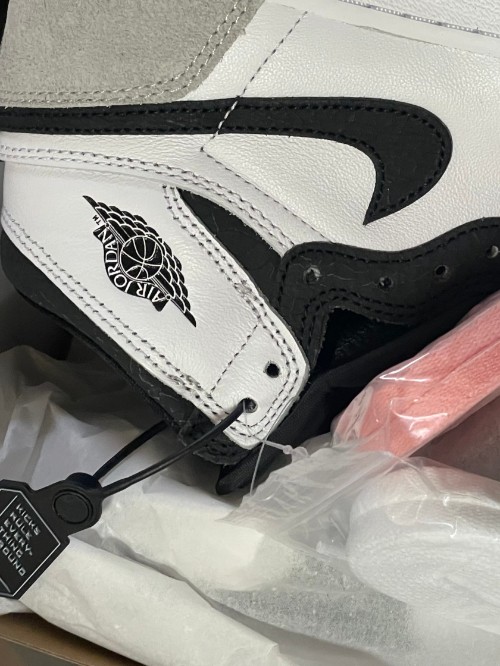 조던 1 레트로 하이 OG 블리치드 코랄 575441-108 photo review