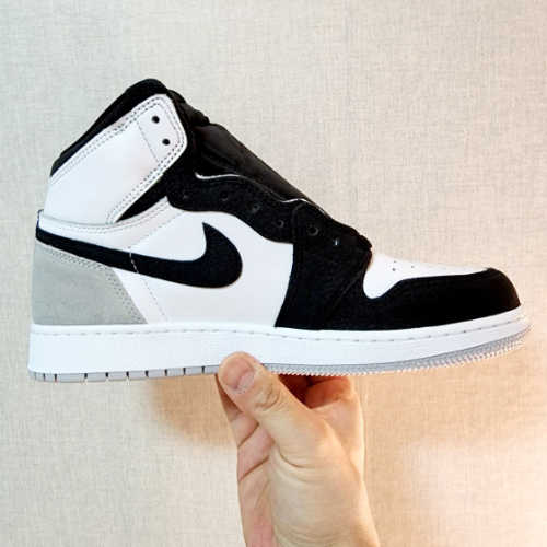 조던 1 레트로 하이 OG 블리치드 코랄 575441-108 photo review