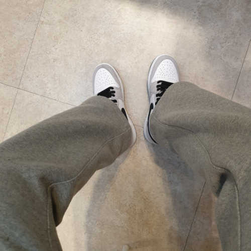 조던 1 레트로 하이 OG 라이트 스모크 그레이 575441-126 photo review