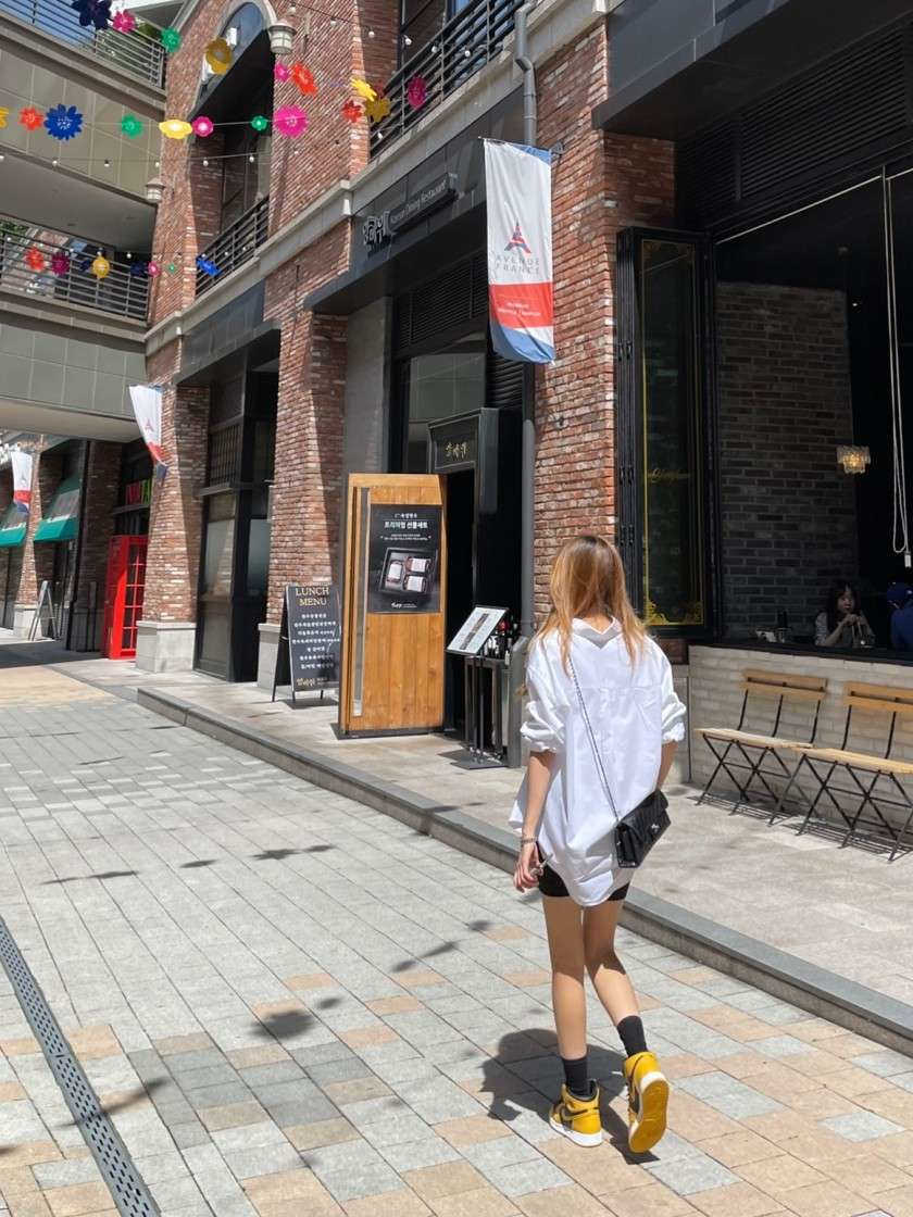 조던 1 레트로 하이 OG 폴른 575441-701 photo review