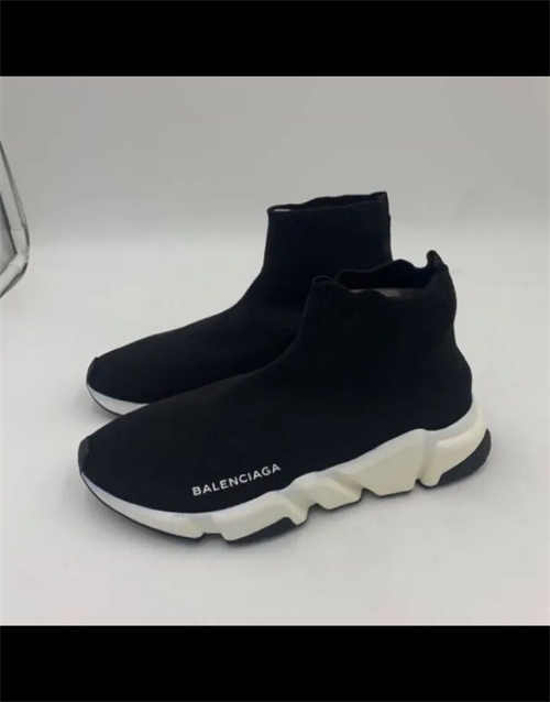 발렌시아가 스피드 트레이너 네이비 화이트 2020 587286W17024005 photo review