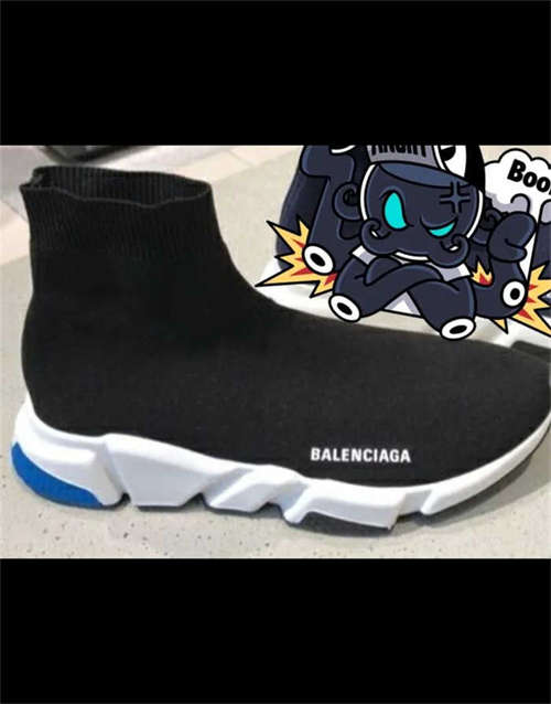 발렌시아가 스피드 트레이너 블랙 블루 587286W17031071 photo review