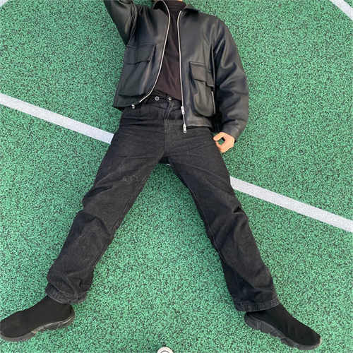 발렌시아가 스피드 트레이너 블랙 2021 645056W2DBP1013 photo review