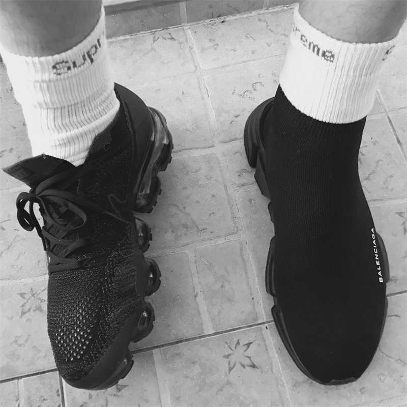 발렌시아가 스피드 트레이너 블랙 2021 645056W2DBP1013 photo review