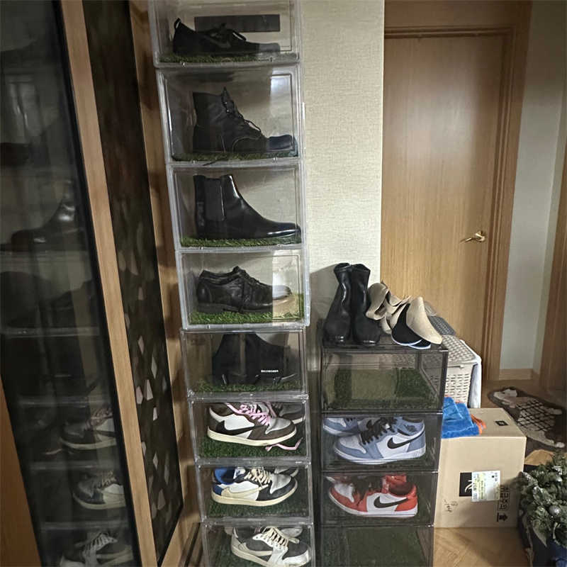 발렌시아가 스피드 트레이너 블랙 2021 645056W2DBP1013 photo review