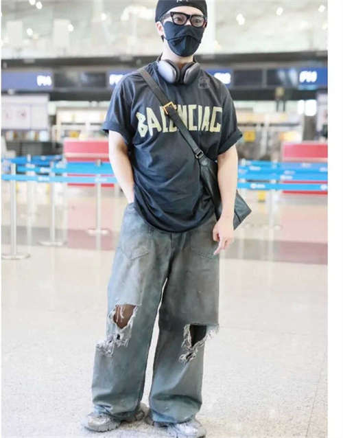 발렌시아가 3XL 스니커즈 라이트 베이지 734731W3XL49191 photo review