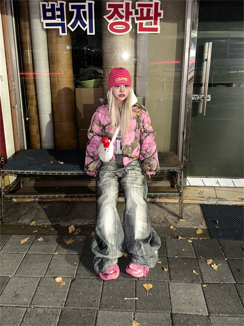 발렌시아가 3XL 스니커즈 핑크 734731W3XL65050 photo review