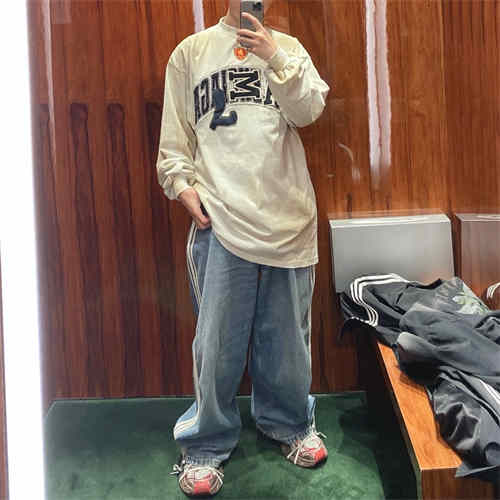 발렌시아가 3XL 스니커즈 원 아웃 화이트 레드 734734W3XL79060 photo review