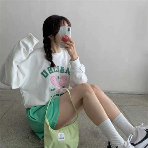 나이키 코르테즈 베이직 SL 화이트 블랙 904764-102 photo review