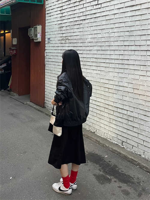 나이키 코르테즈 베이직 SL 화이트 블랙 904764-102 photo review