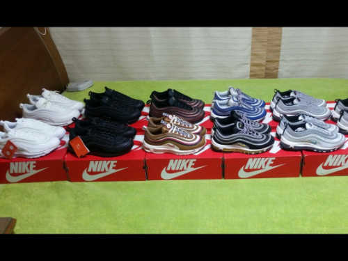 나이키 에어맥스 97 블랙 다크 그레이 921733-001 photo review