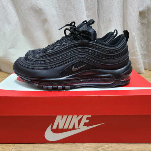 나이키 에어맥스 97 블랙 다크 그레이 921733-001 photo review