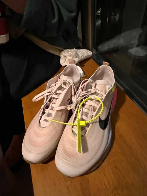 나이키 x 오프화이트 에어맥스 97 세레나 퀸 AJ4585-600 photo review