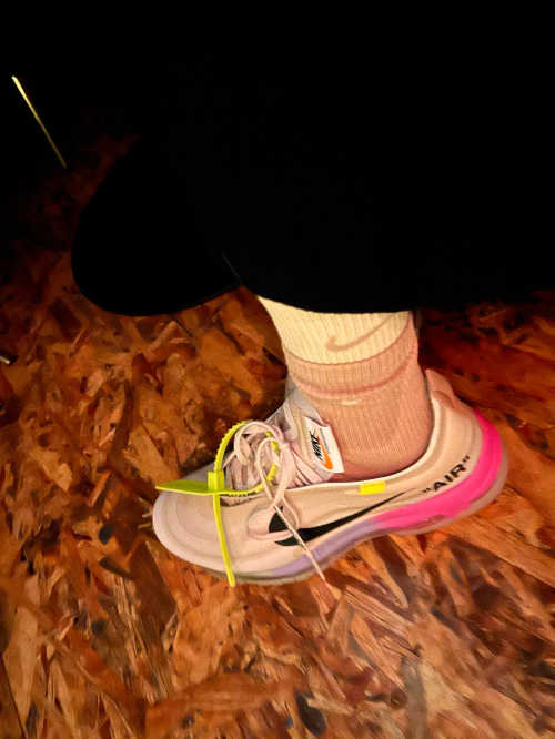 나이키 x 오프화이트 에어맥스 97 세레나 퀸 AJ4585-600 photo review