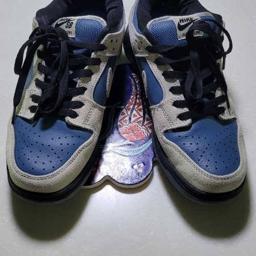 나이키 SB 덩크 로우 라이트 크림 썬더스톰 BQ6817-200 photo review