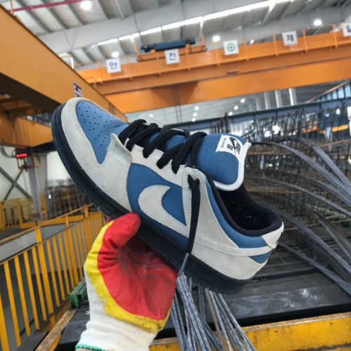 나이키 SB 덩크 로우 라이트 크림 썬더스톰 BQ6817-200 photo review