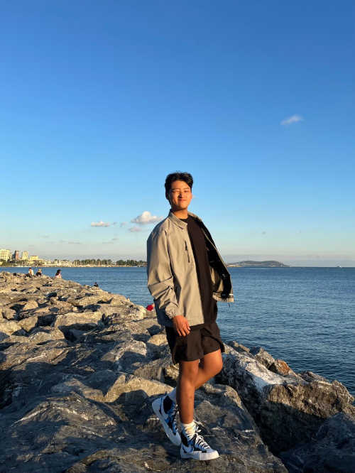 나이키 x 사카이 블레이저 미드 화이트 블랙 레전드 블루 BV0072-001 photo review