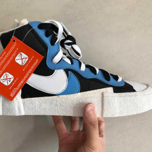 나이키 x 사카이 블레이저 미드 화이트 블랙 레전드 블루 BV0072-001 photo review