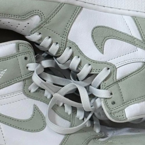 조던 1 레트로 하이 OG 씨폼 CD0461-002 photo review