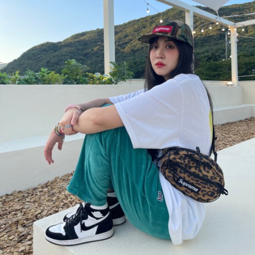 조던 1 레트로 하이 트위스트 CD0461-007 photo review