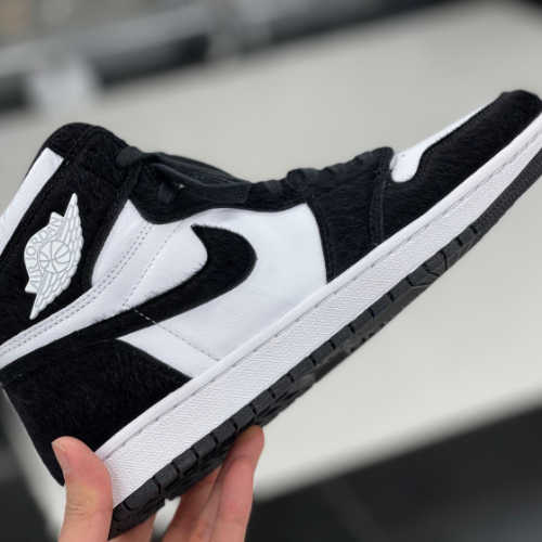 조던 1 레트로 하이 트위스트 CD0461-007 photo review