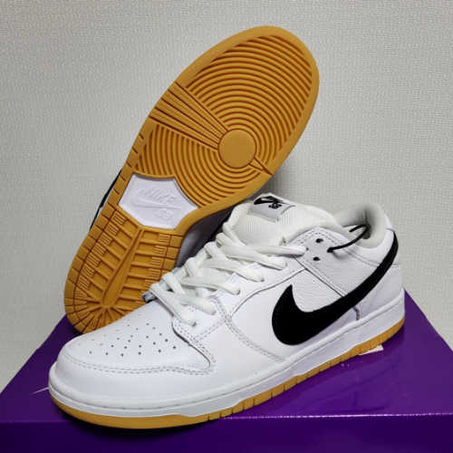 나이키 SB 덩크 로우 프로 화이트 앤 검 라이트 브라운 CD2563-101 photo review