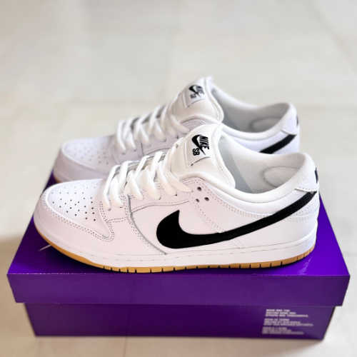 나이키 SB 덩크 로우 프로 화이트 앤 검 라이트 브라운 CD2563-101 photo review