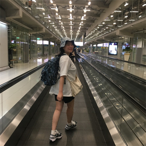 나이키 줌 보메로 5 다크 그레이 블랙 화이트 CI1694-001 photo review