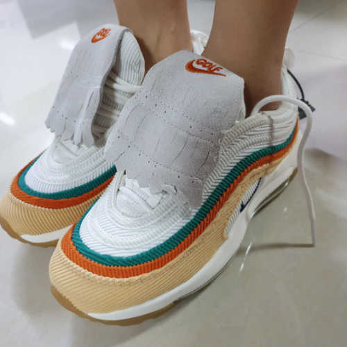 나이키 에어맥스 97 골프 NRG 셀레셜 골드 CJ0563-200 photo review