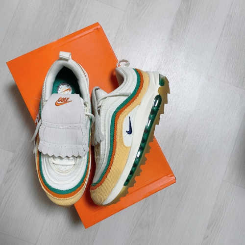 나이키 에어맥스 97 골프 NRG 셀레셜 골드 CJ0563-200 photo review