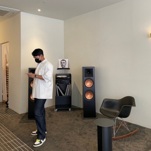 조던 1 로우 SE 사이버 그린 CK3022-003 photo review