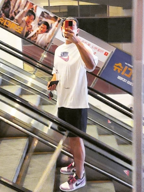 조던 1 로우 SE 바이올렛 쇼크 CK3022-503 photo review